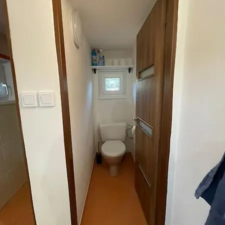 Utulny Domecek Obklopen Krasnou Prirodou Apartamento